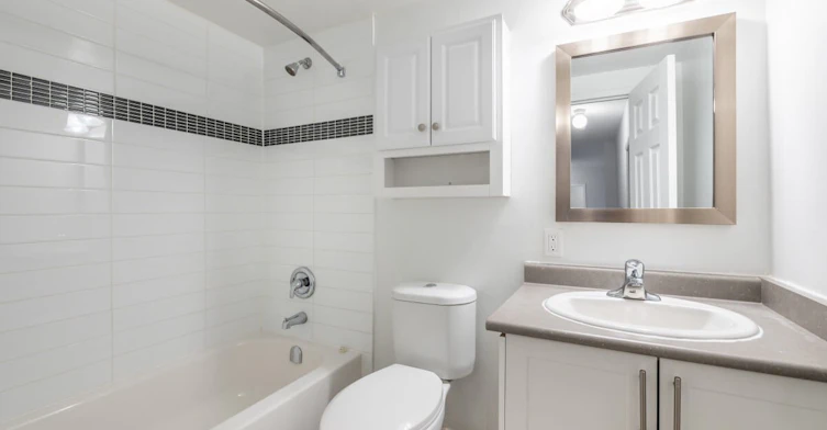 9 Roanoke Road, Toronto, ON, M3A 1E3 - 11