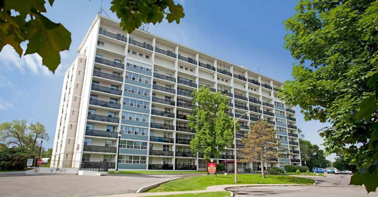 9 Roanoke Road, Toronto, ON, M3A 1E3 - 13