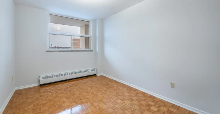 9 Roanoke Road, Toronto, ON, M3A 1E3 - 9