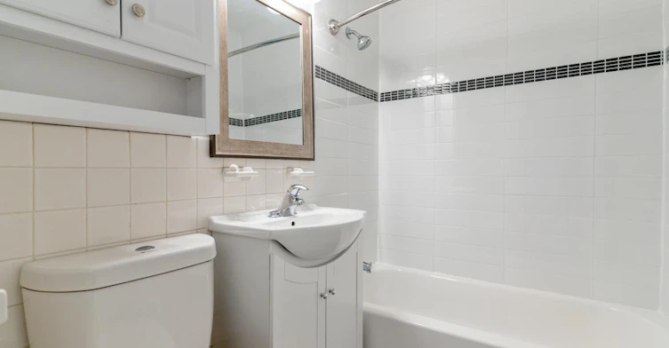 11 Dervock Crescent, Toronto, ON, M2K 1A6 - 11