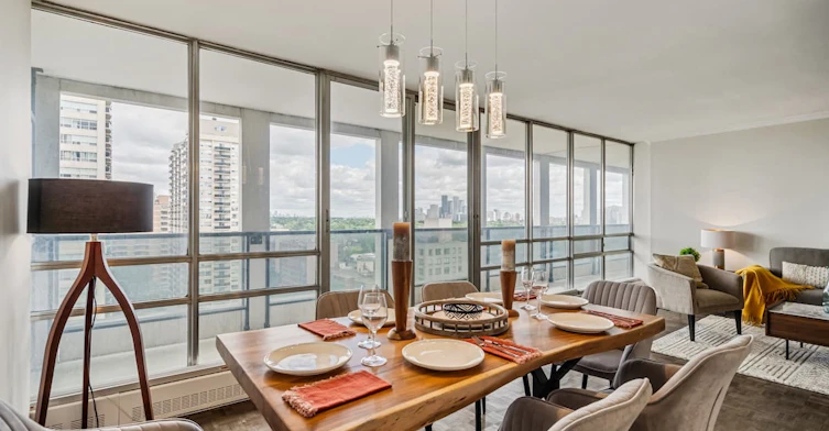 355 St. Clair Avenue West, Toronto, ON, M5P 1N5 - 7