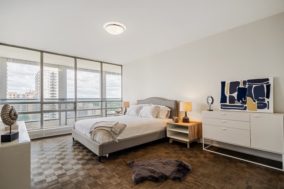 355 St. Clair Avenue West, Toronto, ON, M5P 1N5 - 9