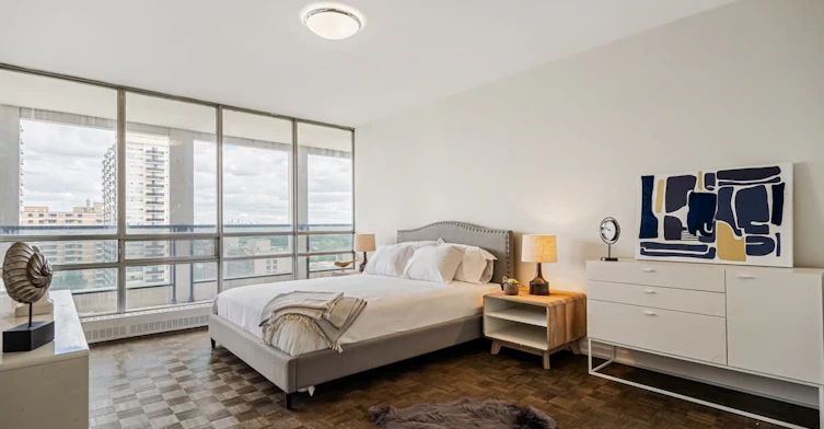 355 St. Clair Avenue West, Toronto, ON, M5P 1N5 - 9