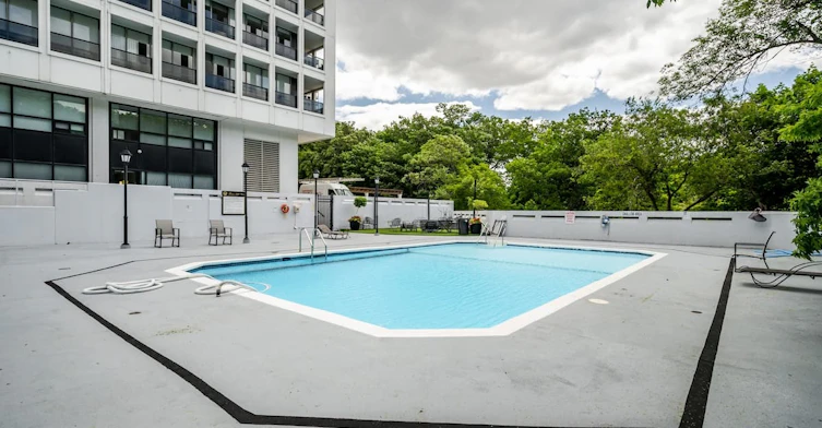 355 St. Clair Avenue West, Toronto, ON, M5P 1N5 - 12
