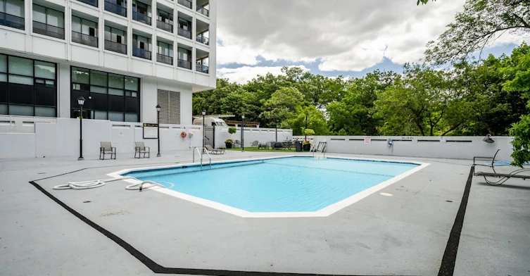 355 St. Clair Avenue West, Toronto, ON, M5P 1N5 - 13