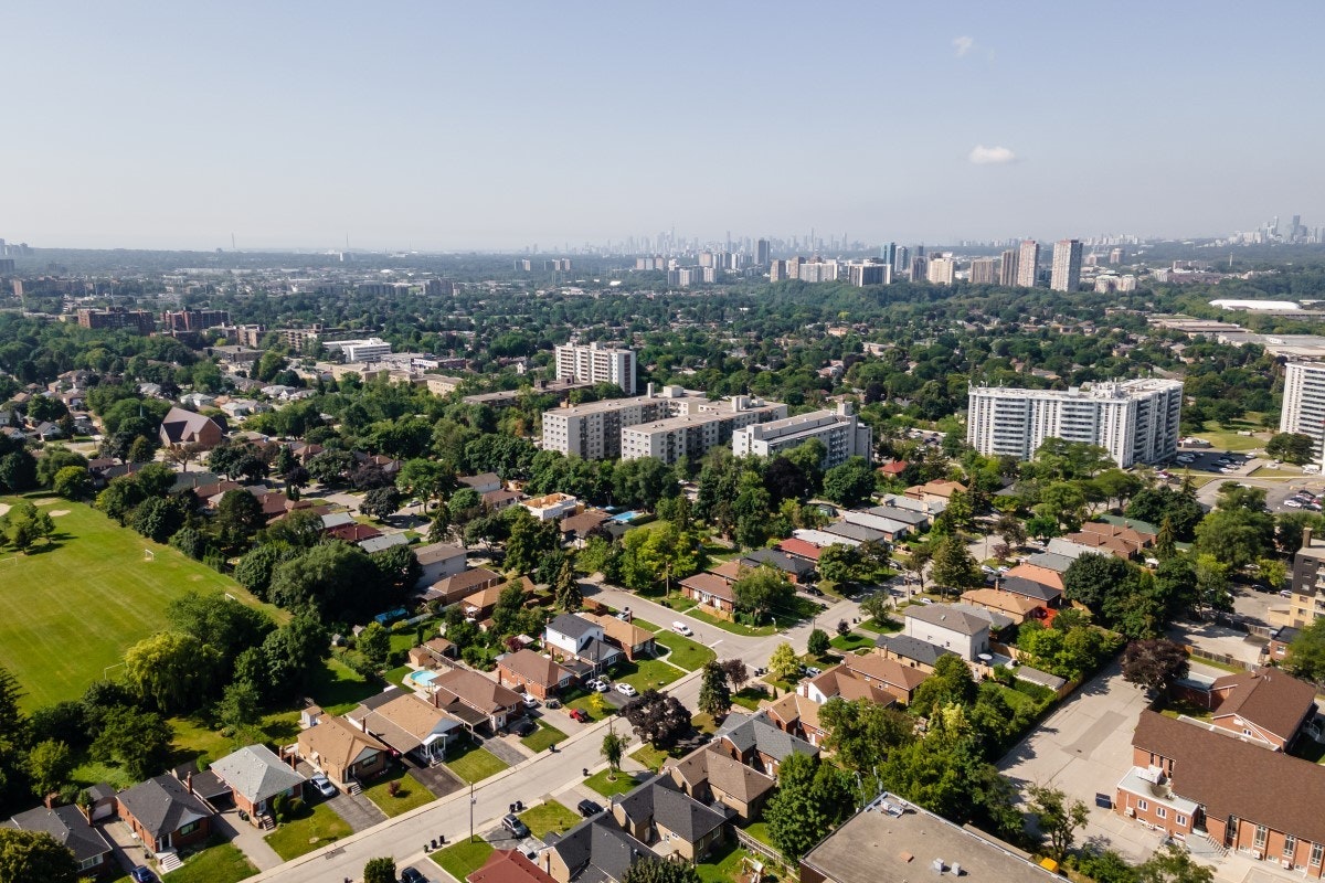 1759 Victoria Park Avenue, Toronto, ON, M1R 1S1 - 5