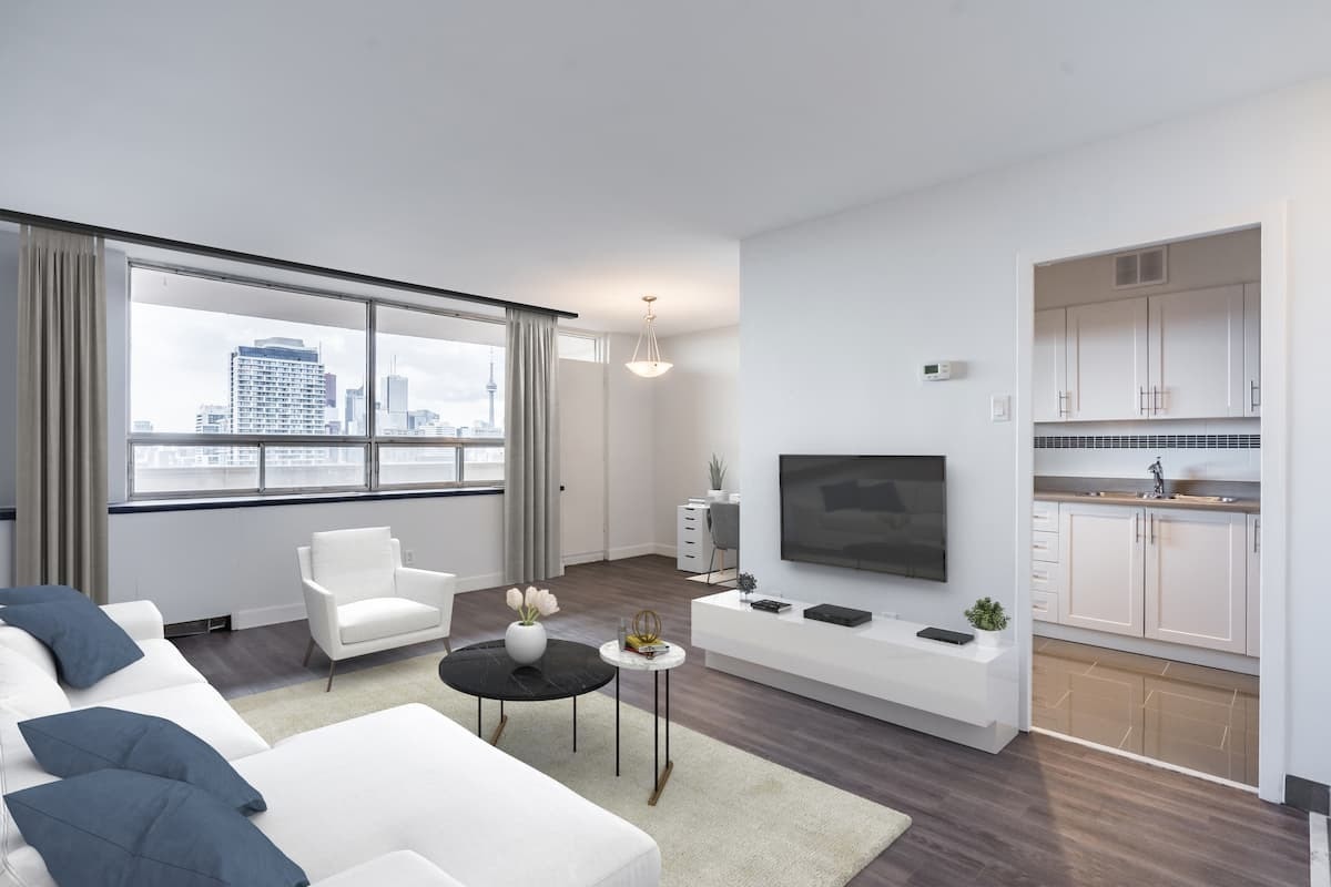 100 Wellesley Street East, Toronto, ON, M4Y 1H5 - 6