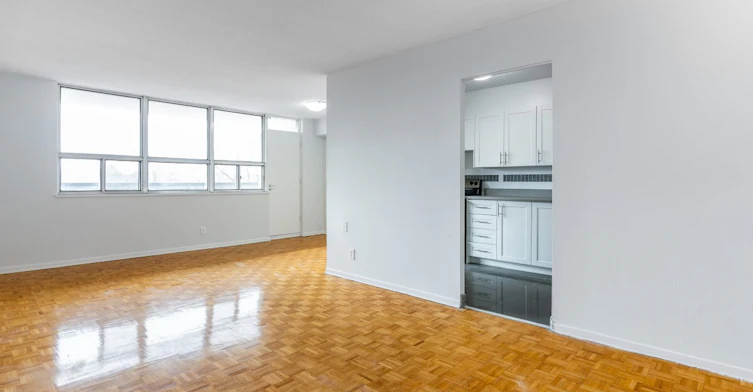 411 Duplex Avenue, Toronto, ON, M4R 1V2 - 10