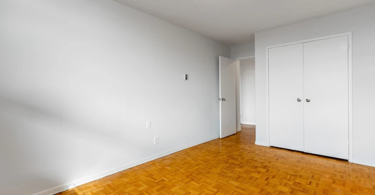 411 Duplex Avenue, Toronto, ON, M4R 1V2 - 11