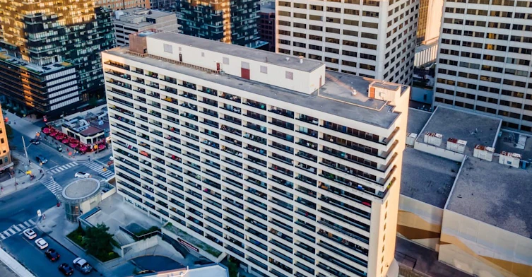 33 Orchard View Boulevard, Toronto, ON, M4R 2E9 - 2