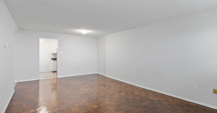 201 White Oaks Court, Whitby, ON, L1P 1B8 - 10