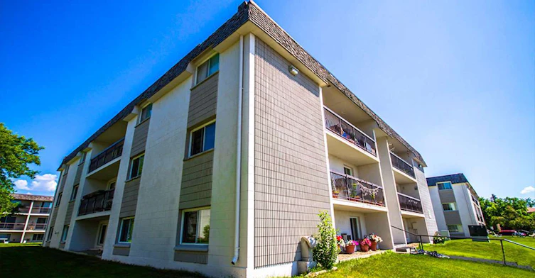 4760 Pasqua Street, Regina, SK, S4S 6N8 - 3