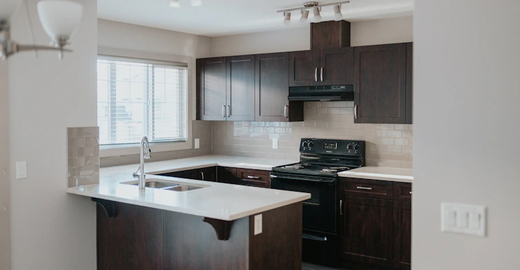 1760-1776 Cunningham Way Southwest, Edmonton, AB, T6W 1A8 - 5