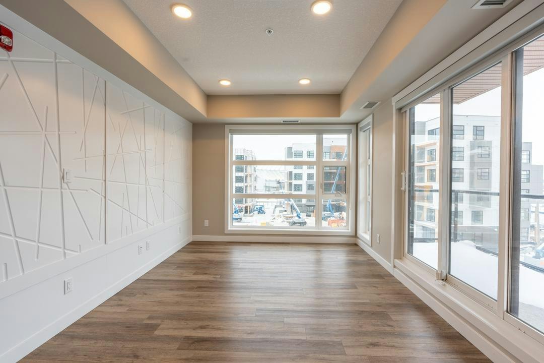 513-8455 106a Avenue Northwest, Edmonton, AB, T5H 0X4 - 10