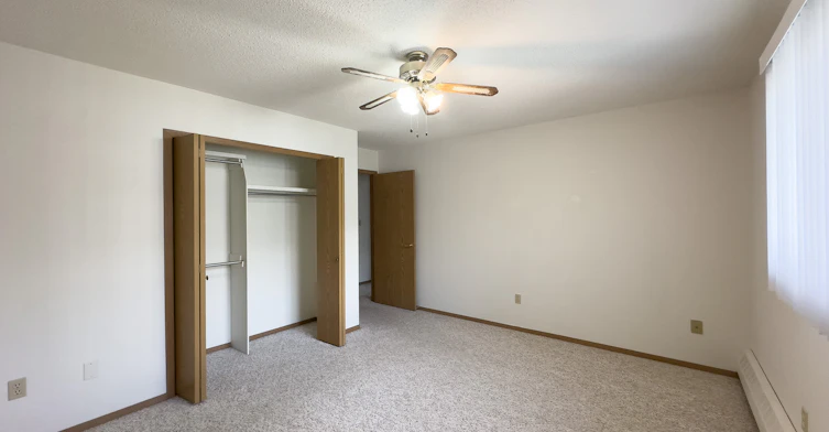 405-10138 84 Avenue Northwest, Edmonton, AB, T6E 2G7 - 10
