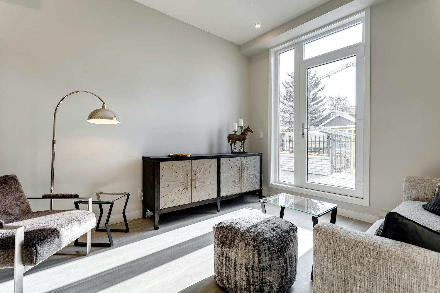 1124 5 Avenue NW, Calgary, AB, T2N 0R6 - 5