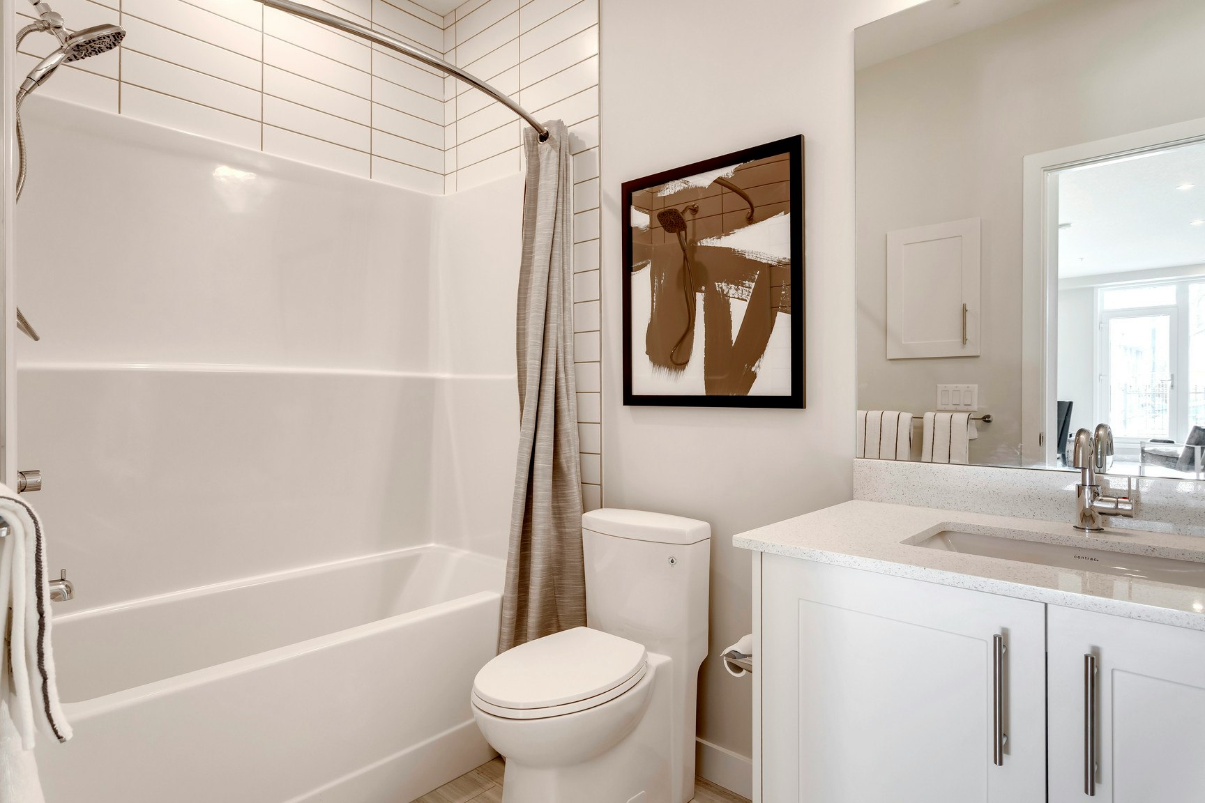 1124 5 Avenue NW, Calgary, AB, T2N 0R6 - 10