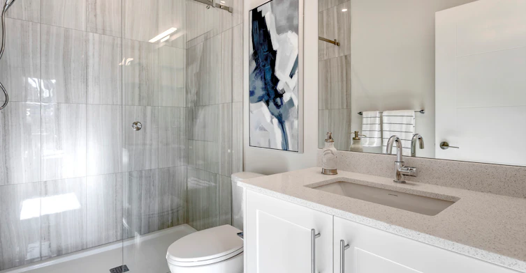 1124 5 Avenue NW, Calgary, AB, T2N 0R6 - 8