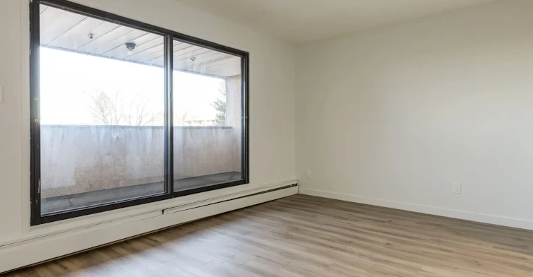 624-10500 45 Avenue NW, Edmonton, AB, T6H 0A1 - 7