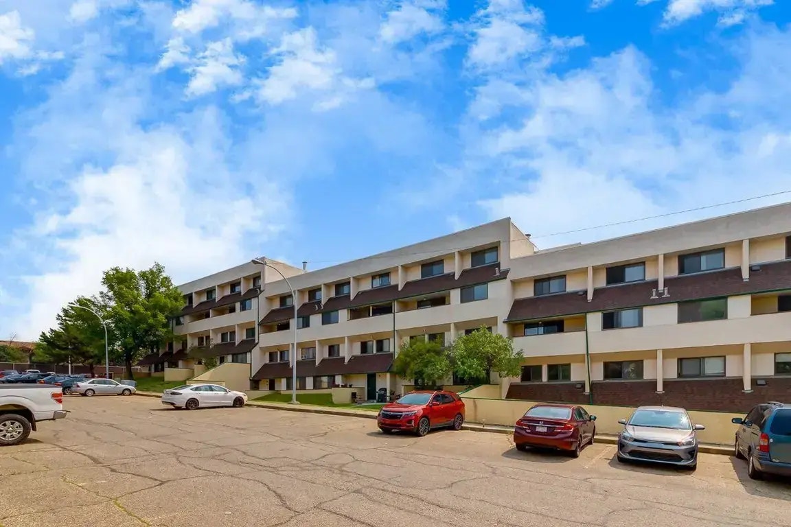 624-10500 45 Avenue NW, Edmonton, AB, T6H 0A1 - 57