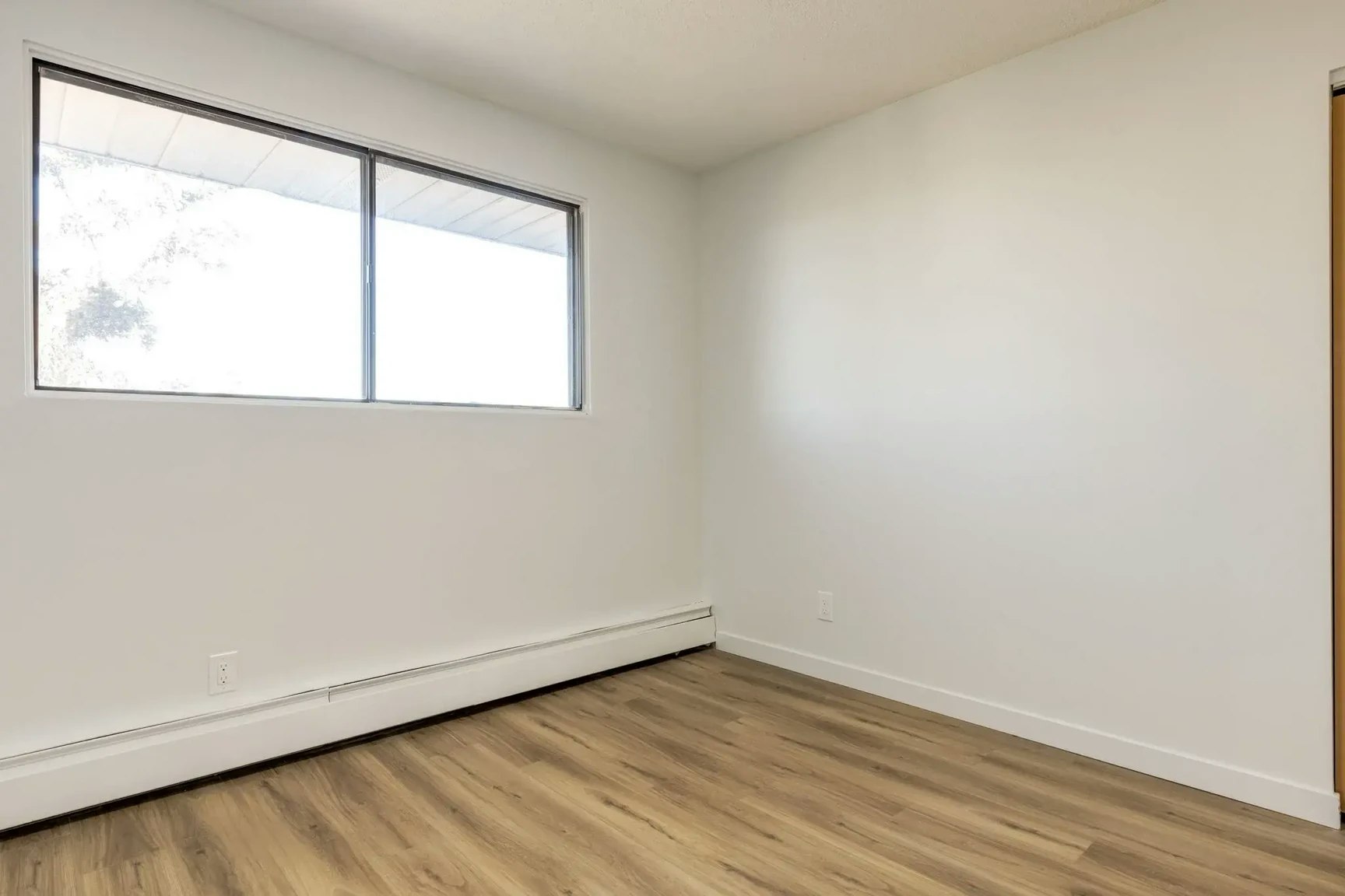 624-10500 45 Avenue NW, Edmonton, AB, T6H 0A1 - 19