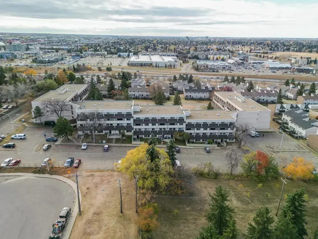 624-10500 45 Avenue NW, Edmonton, AB, T6H 0A1 - 60