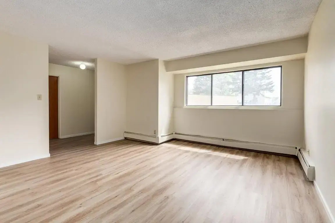 624-10500 45 Avenue NW, Edmonton, AB, T6H 0A1 - 28