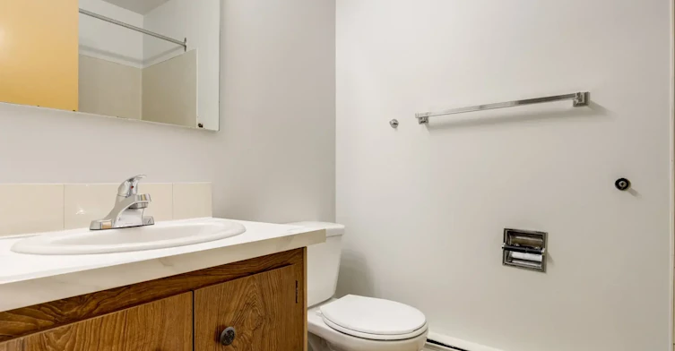 624-10500 45 Avenue NW, Edmonton, AB, T6H 0A1 - 27
