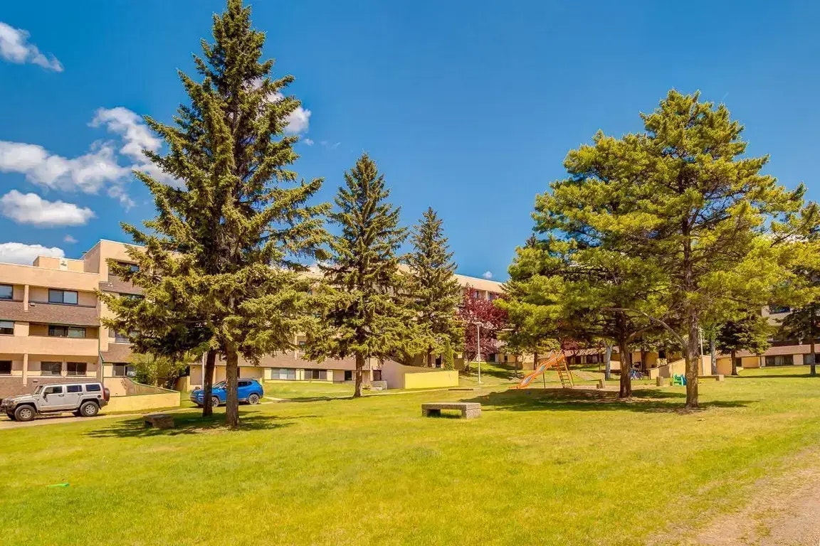624-10500 45 Avenue NW, Edmonton, AB, T6H 0A1 - 52