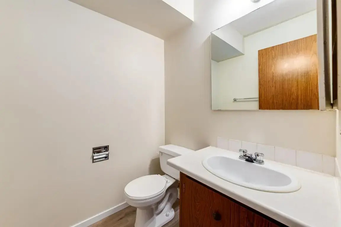 624-10500 45 Avenue NW, Edmonton, AB, T6H 0A1 - 43