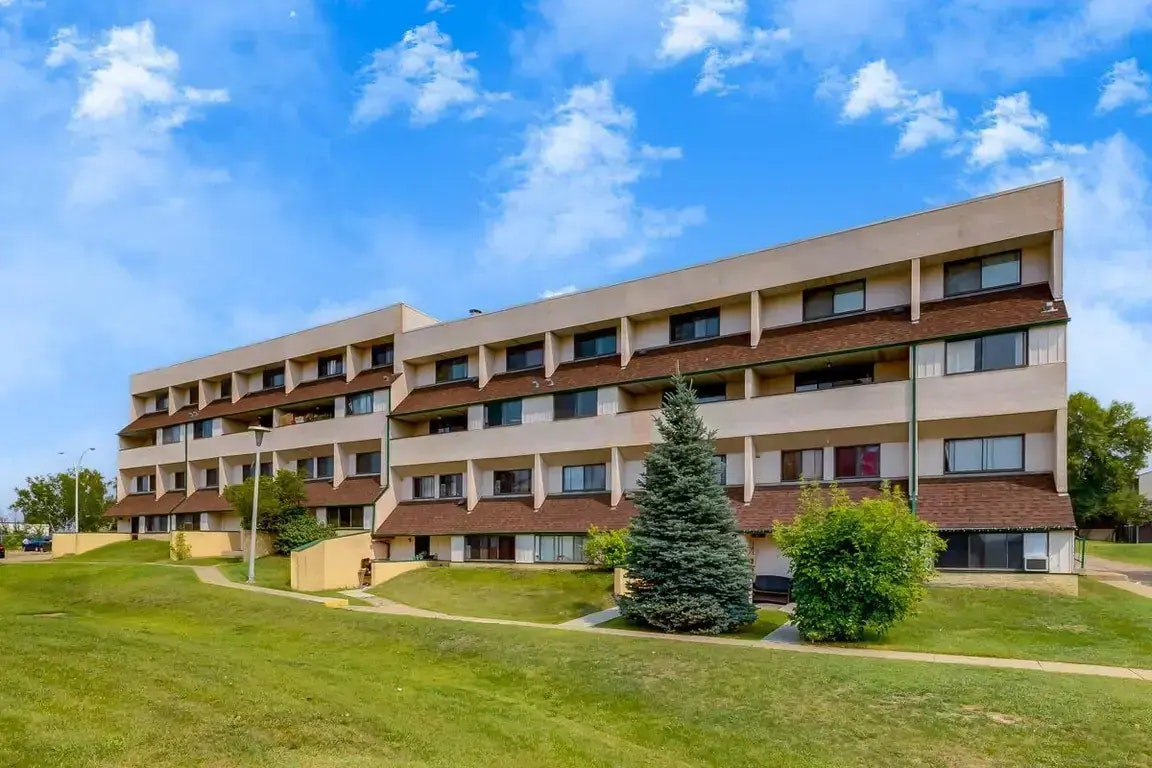 624-10500 45 Avenue NW, Edmonton, AB, T6H 0A1 - 56