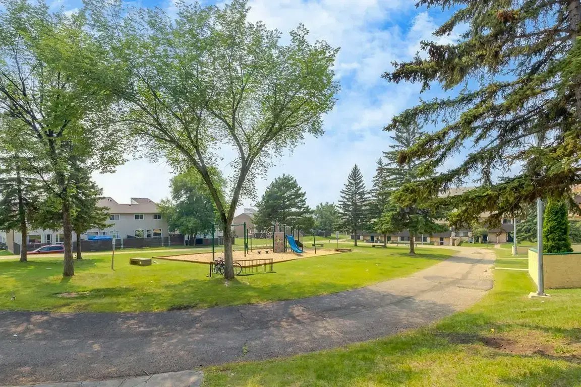 620-10500 45 Avenue NW, Edmonton, AB, T6H 0A1 - 54