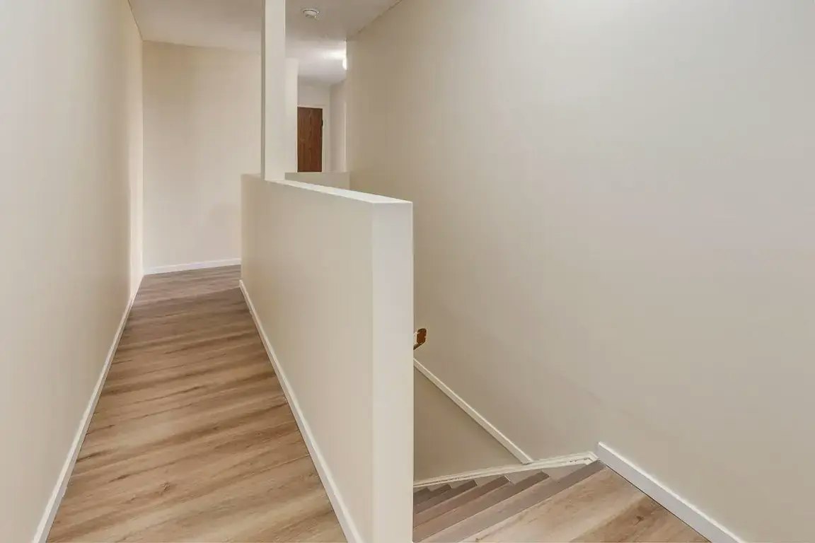 620-10500 45 Avenue NW, Edmonton, AB, T6H 0A1 - 32