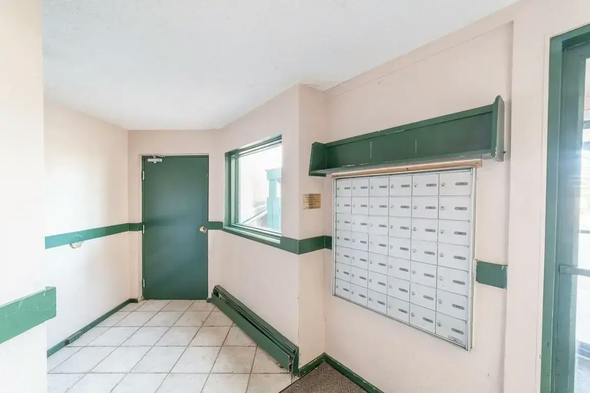 620-10500 45 Avenue NW, Edmonton, AB, T6H 0A1 - 48