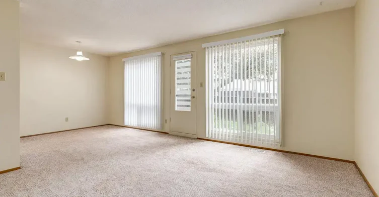 213-10542 45 Avenue NW, Edmonton, AB, T6H 0A1 - 30