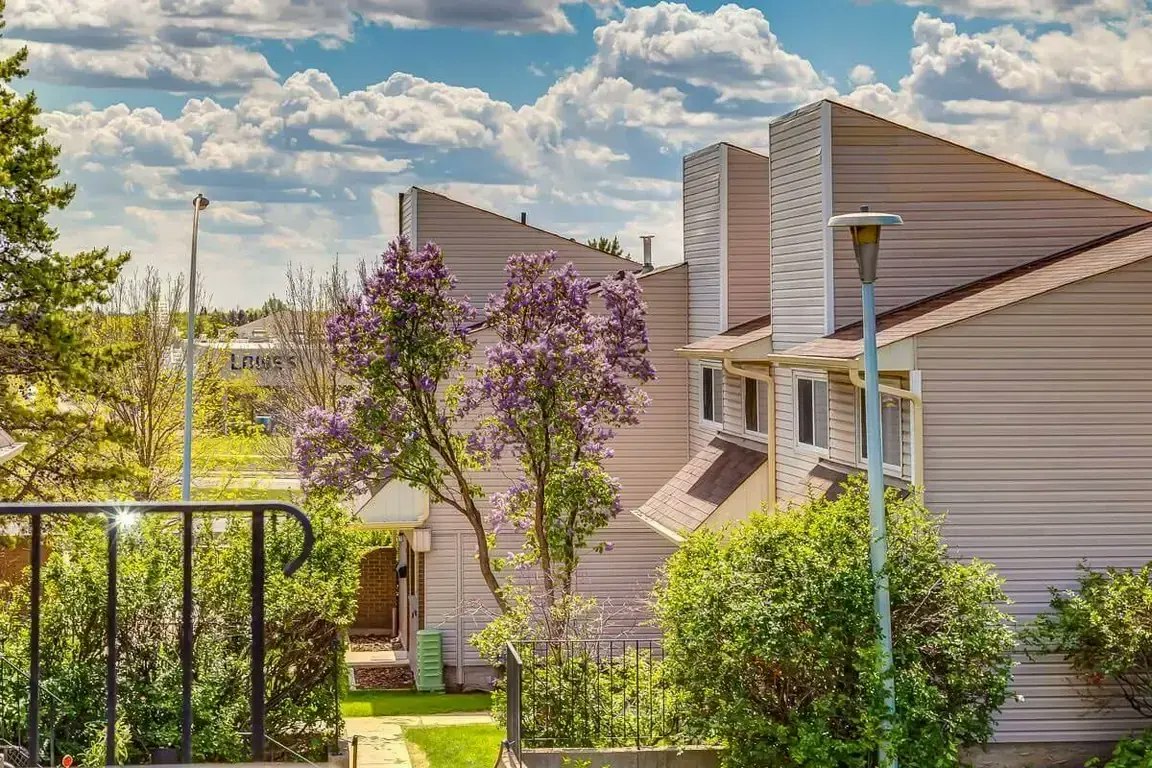 213-10542 45 Avenue NW, Edmonton, AB, T6H 0A1 - 42
