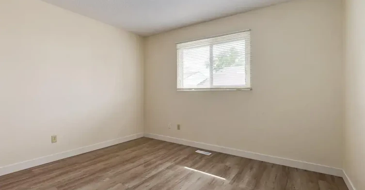 213-10542 45 Avenue NW, Edmonton, AB, T6H 0A1 - 38