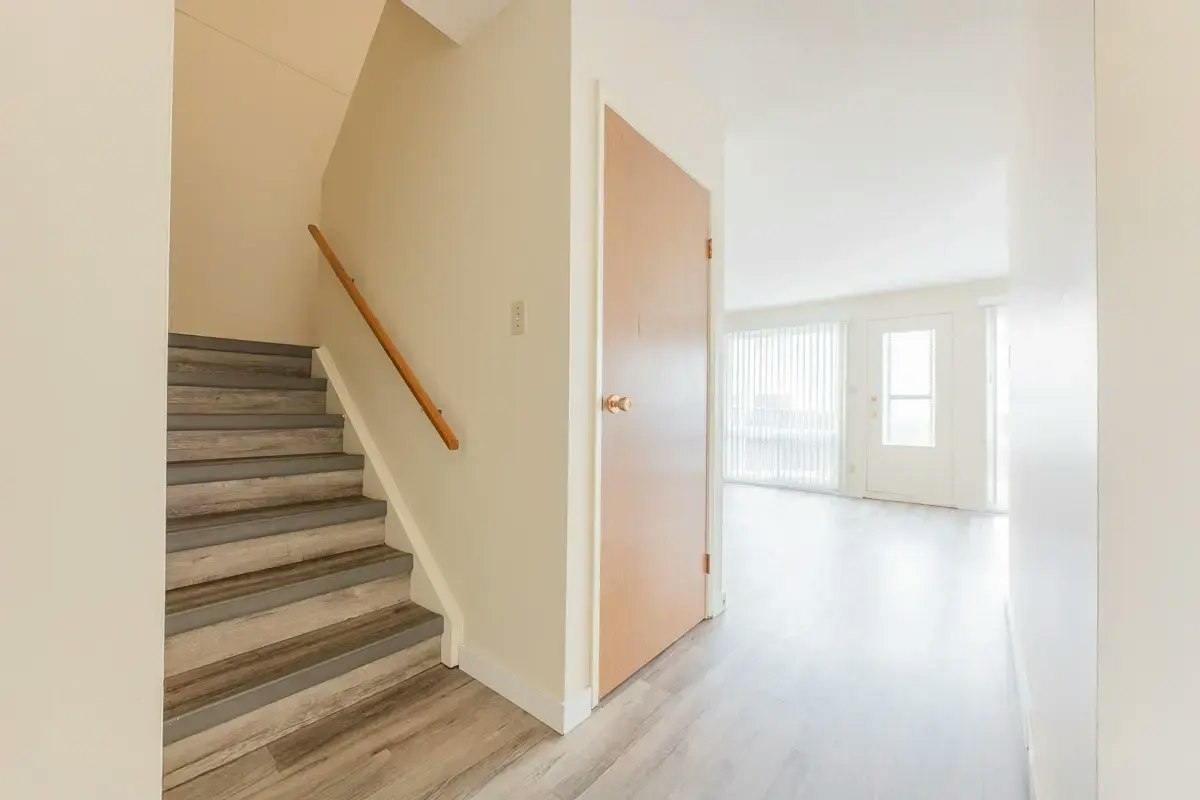 213-10542 45 Avenue NW, Edmonton, AB, T6H 0A1 - 13