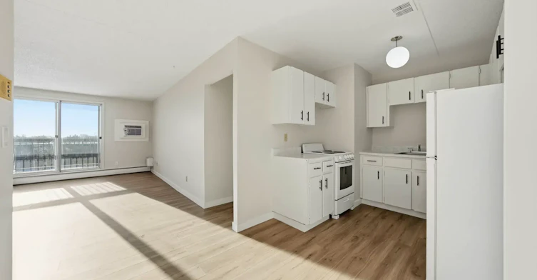 511-34 Kleisinger Crescent, Regina, SK, S4R 7M4 - 2