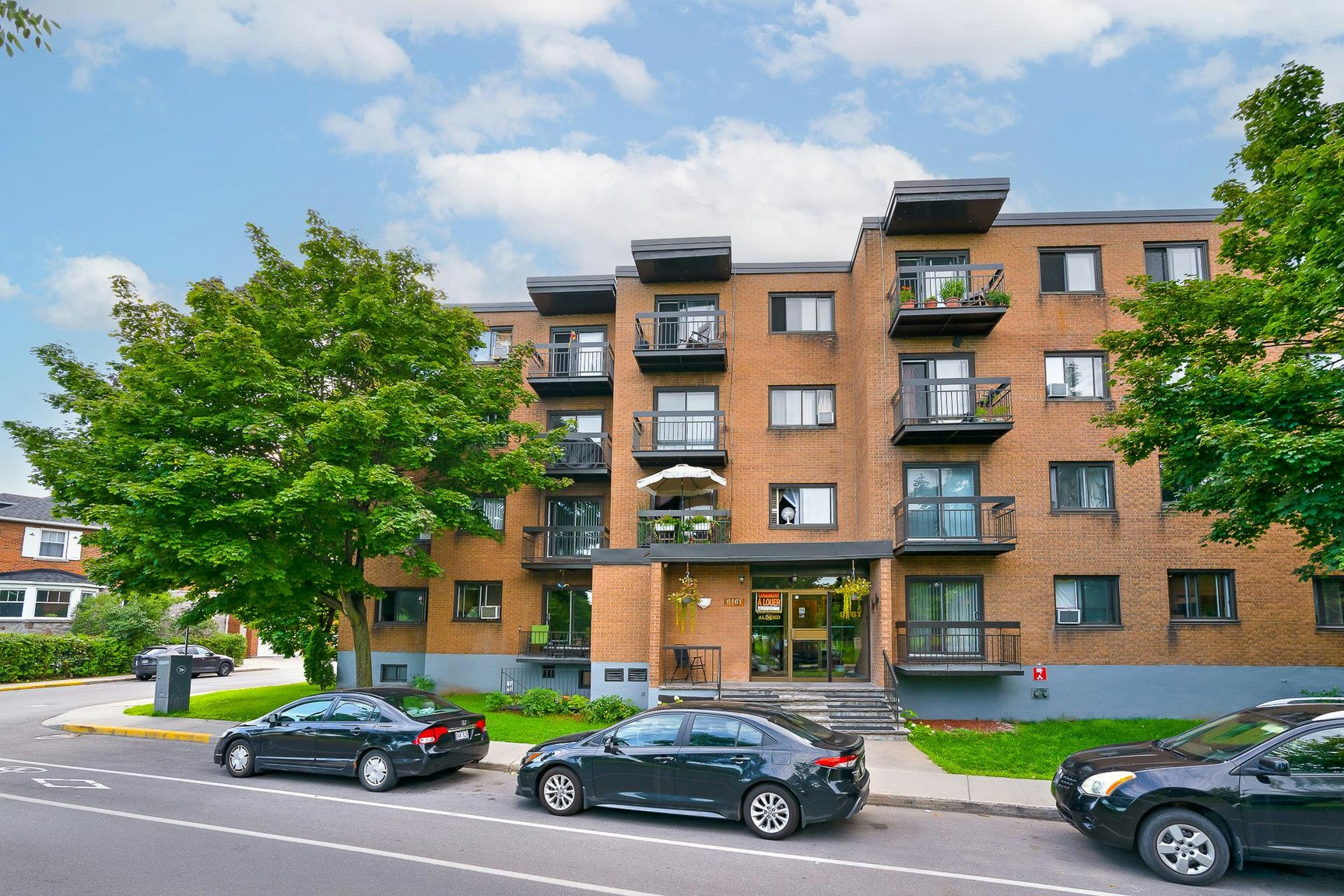 103-6161 Lasalle Boulevard, Montréal, QC, H4H 1P7