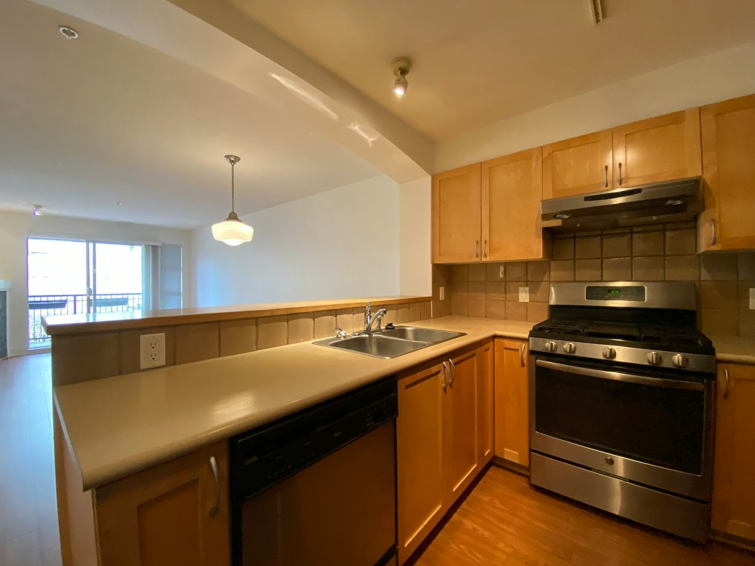 308-2338 Western Parkway, Vancouver, BC, V6T 2H7 - 4