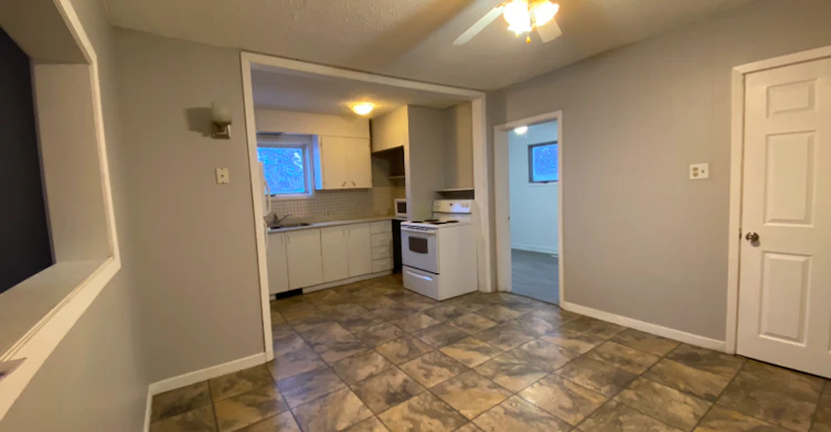 455 A-455 Forget Street, Regina, SK, S4R 4X8 - 3