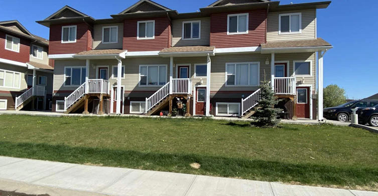 201-9222 93 Avenue, Grande Prairie, AB, T8V 3B2