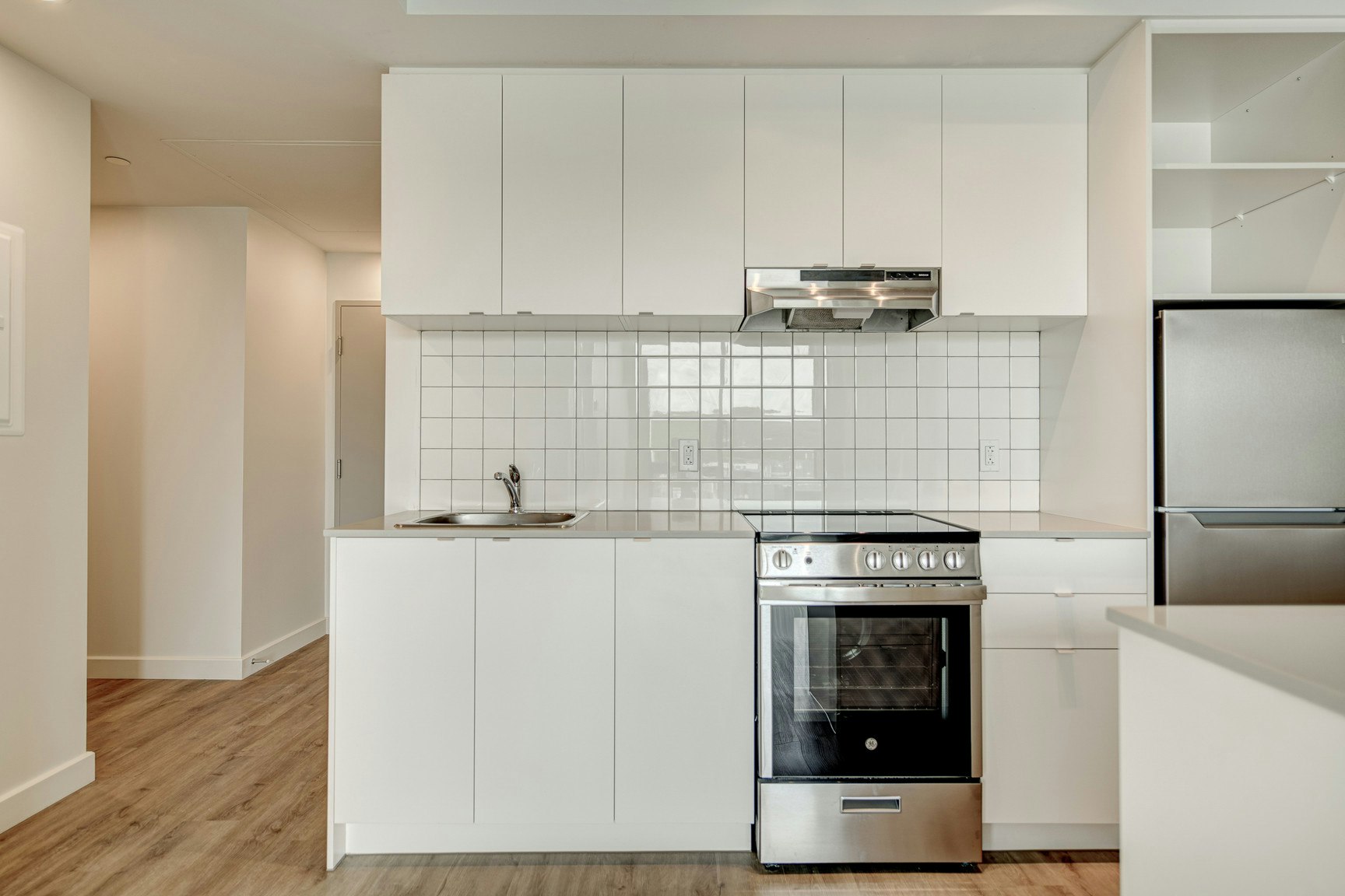 310-1555 Rene Levesque West, Montréal, QC, H3G 0G9 - 2