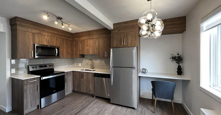 X02-1019 17th Avenue SW, Calgary, AB, T2T 0A7 - 3