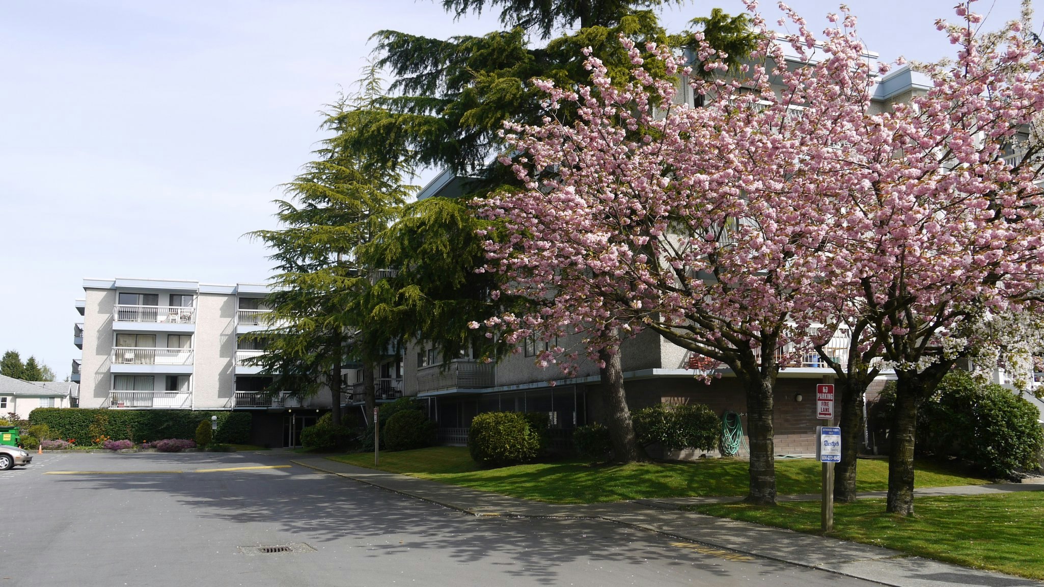 6420 Buswell Street, Richmond, BC, V6Y 2G3 - 2