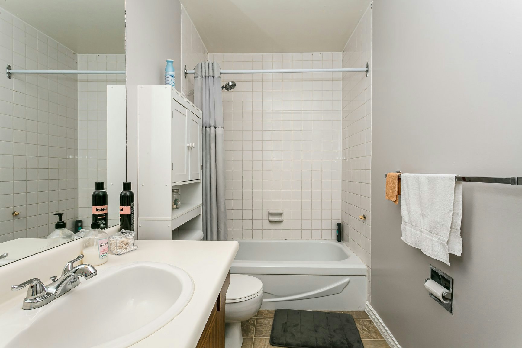 11736 139 Avenue, Edmonton, AB, T5X 3P2 - 9