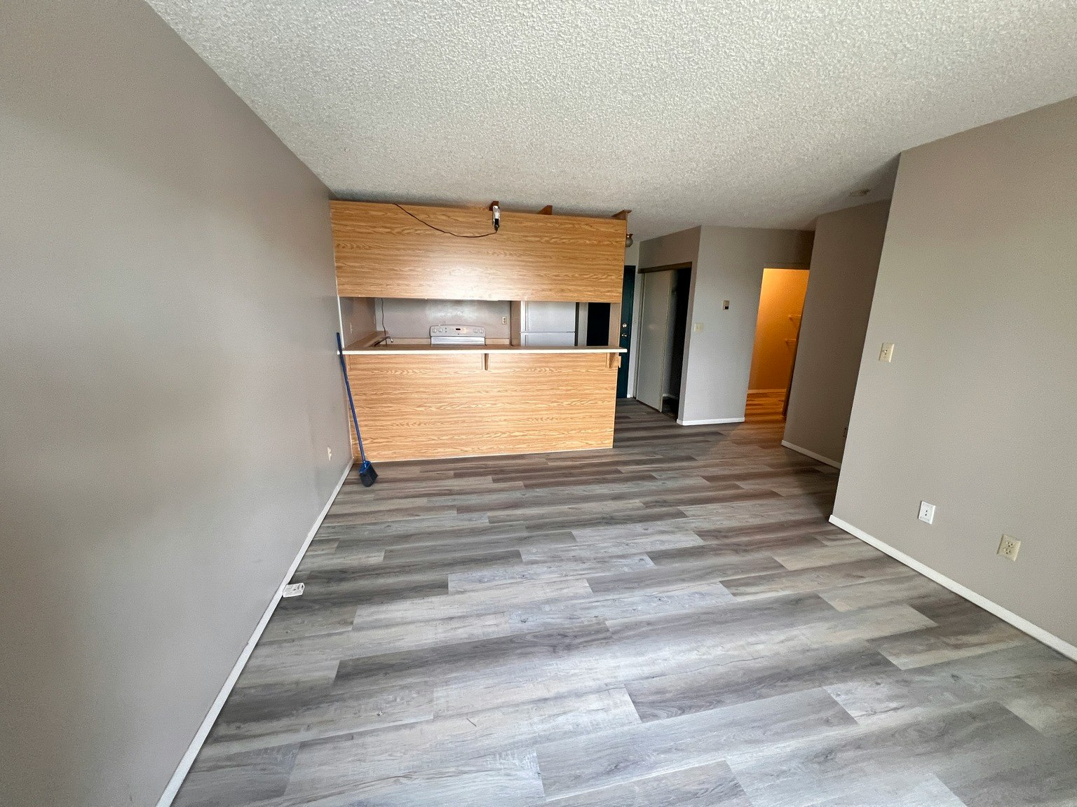 2624 Mill Woods Road East Nw, Edmonton, AB, T6L 5K7 - 4