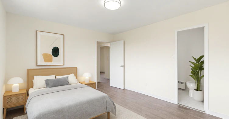 101 Driftwood Avenue, Toronto, ON, M3N 2M9 - 7