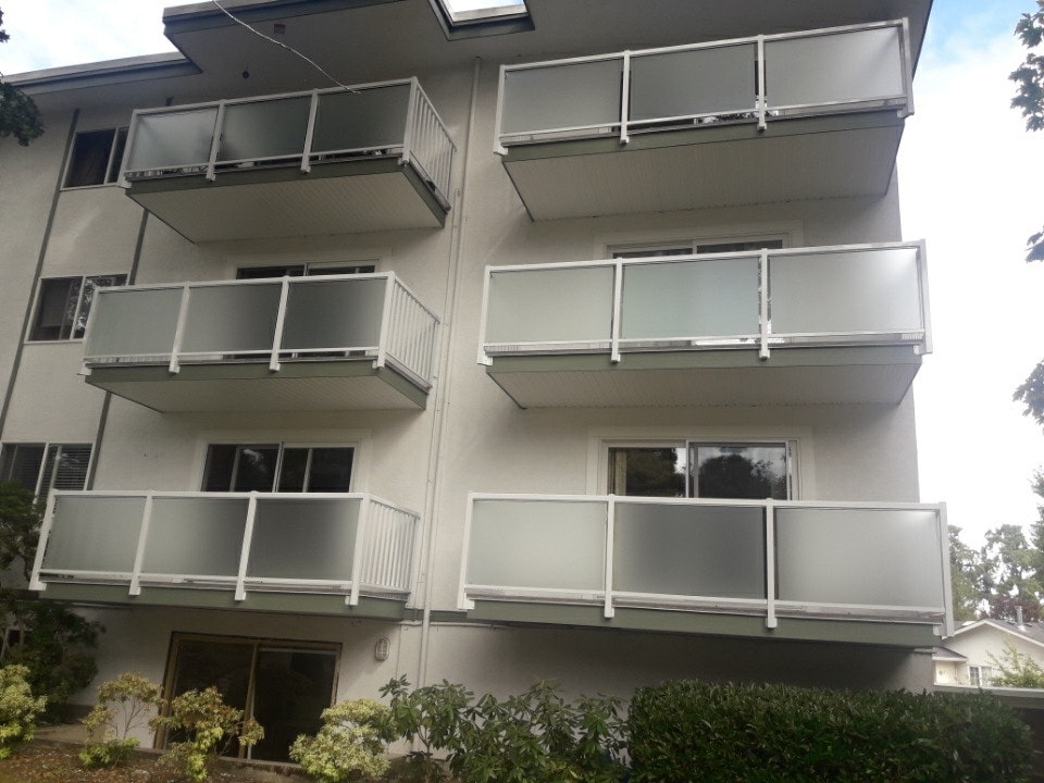 207-667 Head Street, Esquimalt, BC, V9A 5S9 - 8